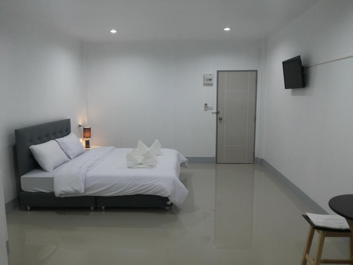 Dk Grand Hotel Chanthaburi Exterior photo